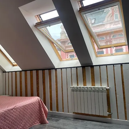 Old - Aparthotel
