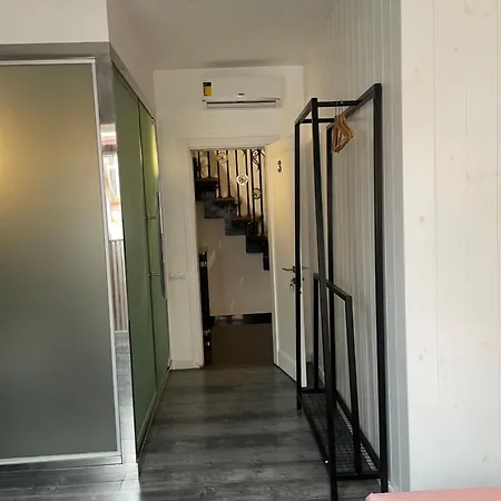 Old - Aparthotel